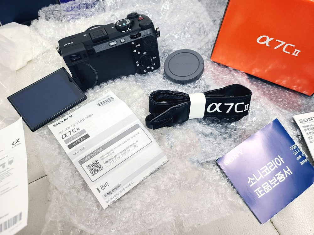 소니 A7C2 + 28200 렌즈 가방 + 삼각대 + 메모리카드 구성품 카메라 신번들 2860 보다 고급 28200 이미지