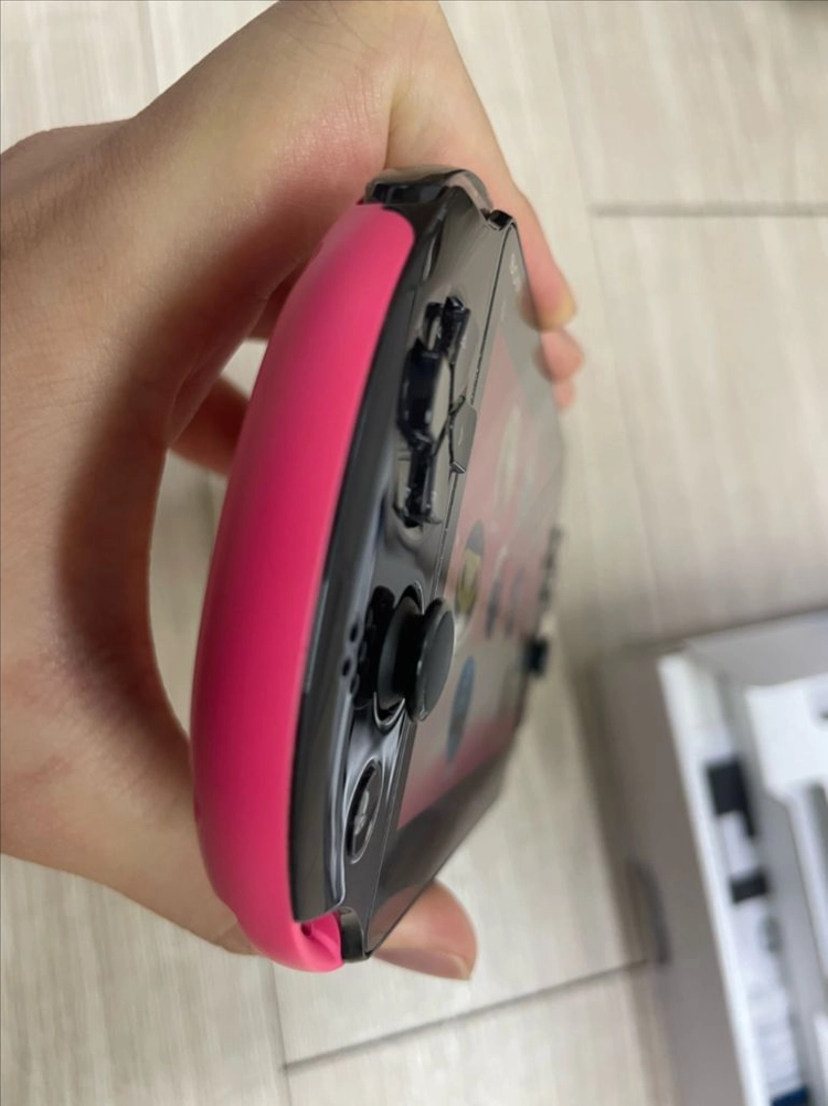 Ps vita 2세대 핑크블랙 일판 이미지