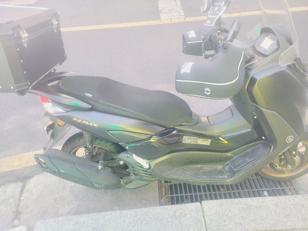 125cc 스쿠터 이미지