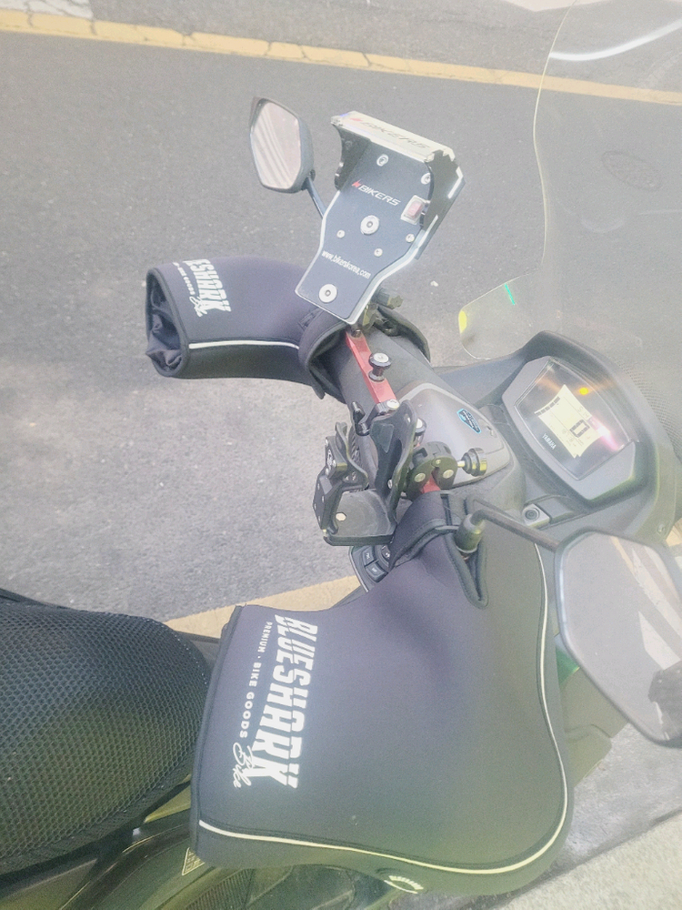 125cc 스쿠터 이미지