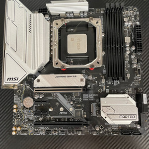 5600x + B550박격포WIFI6 + 갤럭시호프4000 16G(8x2) 팝니다. 이미지