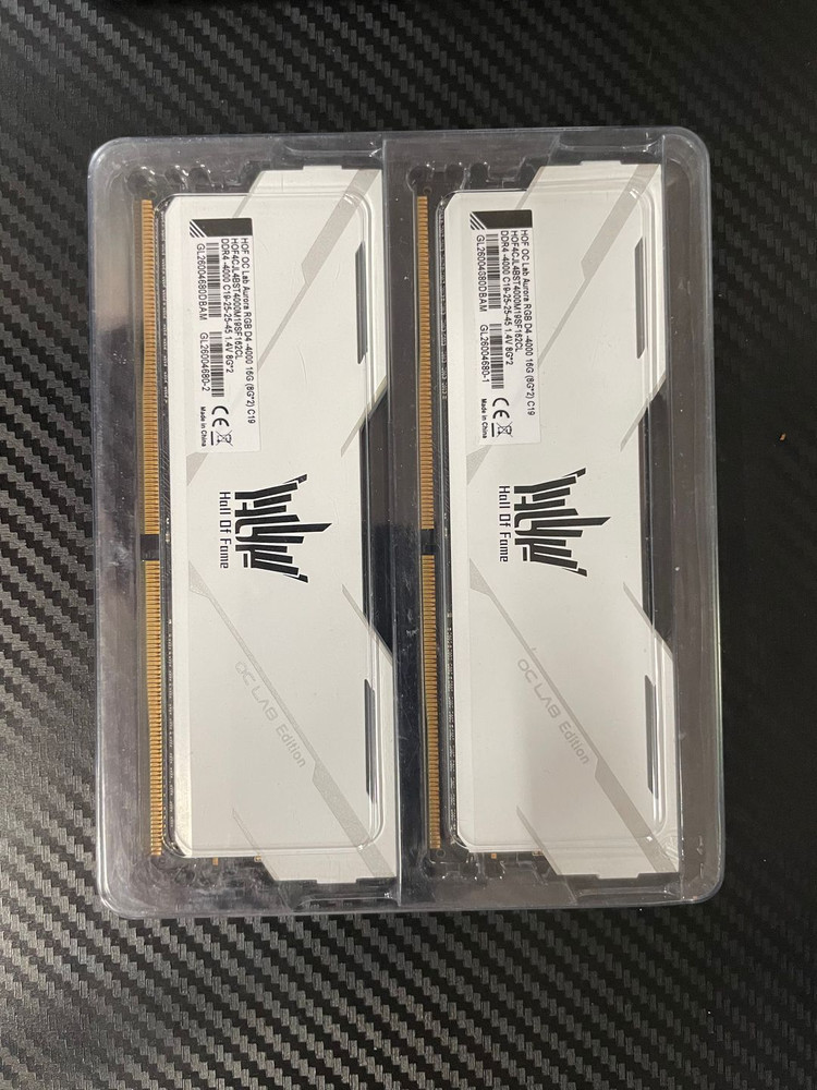 5600x + B550박격포WIFI6 + 갤럭시호프4000 16G(8x2) 팝니다. 이미지