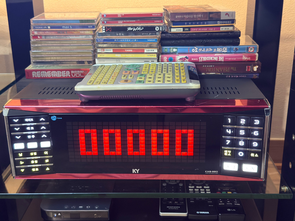 금영 필통 KMS-350 DSP 노래방 반주기 이미지