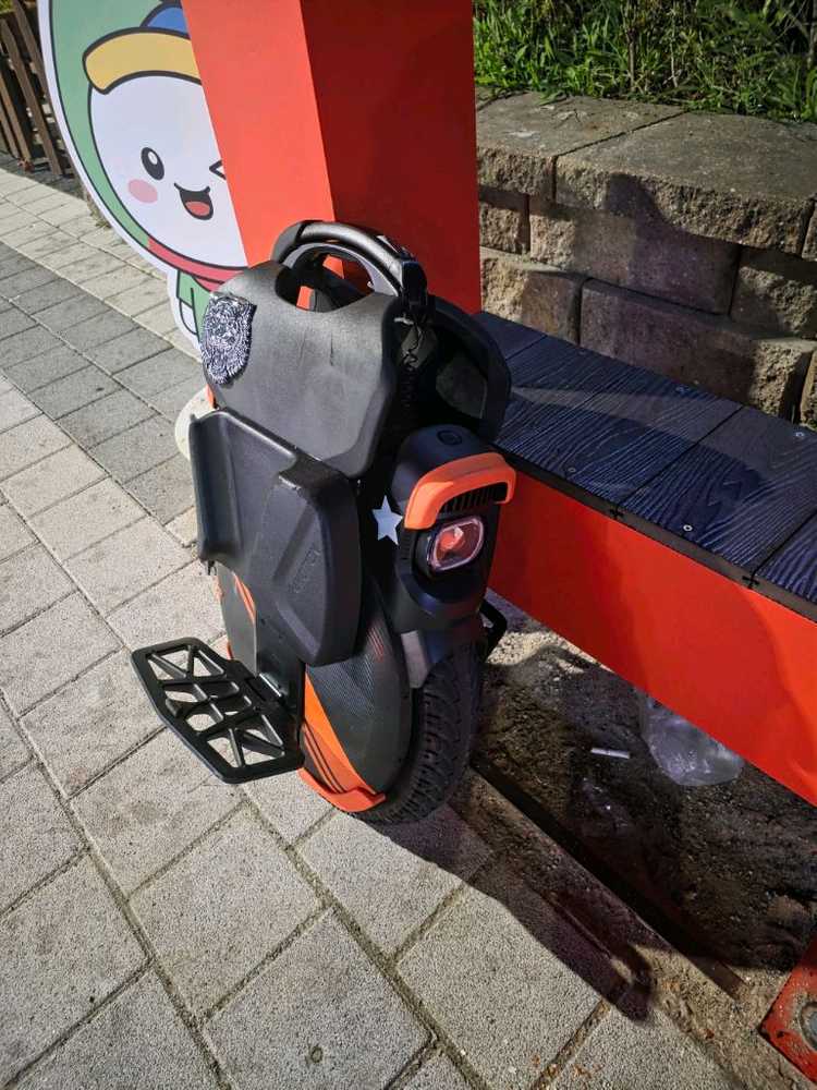 전동 외발휠 인모션 V11y 이미지