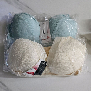 브라 팬티 심플레이스 노와이어 속옷세트 2종 #새상품# 이미지