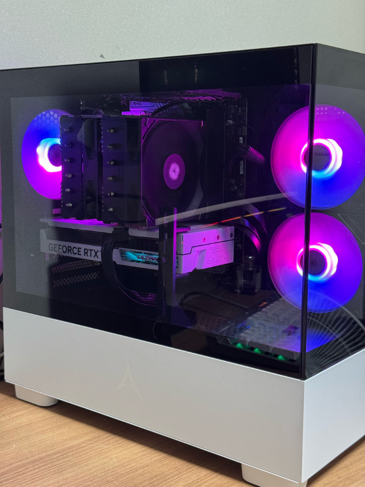인텔 i5-14600K / rtx4060ti 하이엔드 컴퓨터 급처 이미지