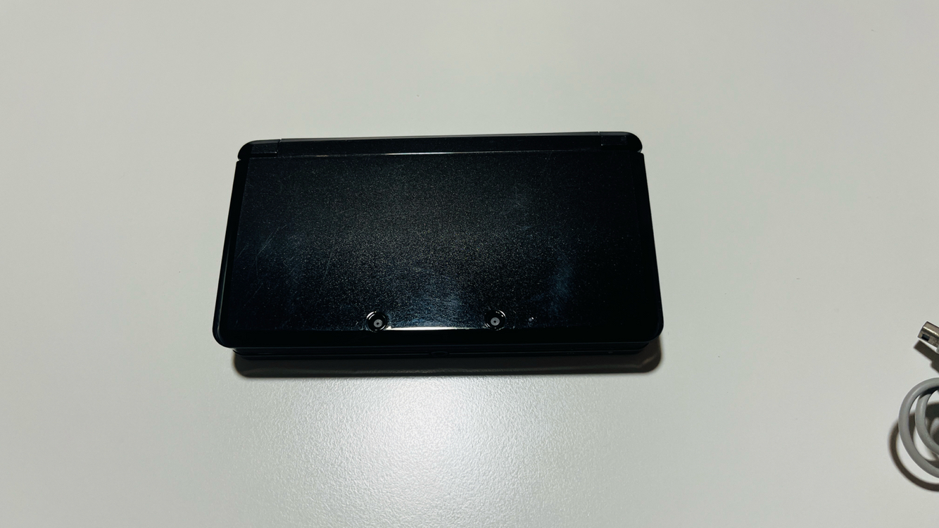 닌텐도 3DS 구작다수 블랙 판매 이미지