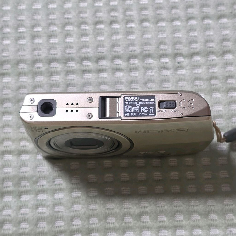카시오 엑슬림 Exilim ex-z2300 이미지