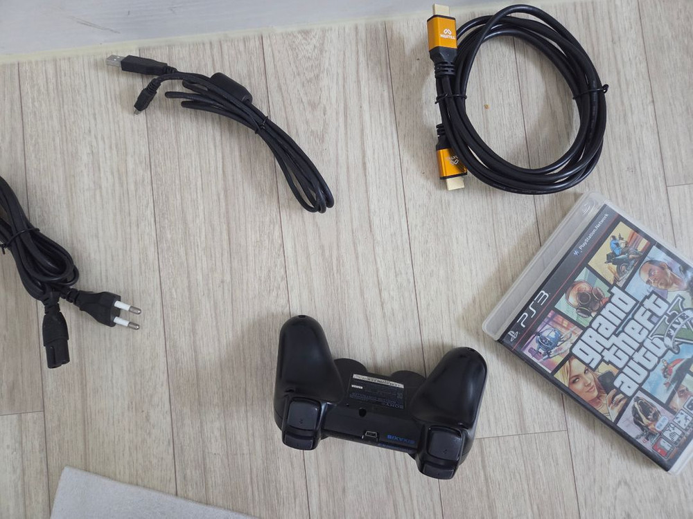 중고 소니 플레이스테이션 3(PS3) 2005A 120GB 차콜블랙 팝니다 이미지