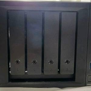 시놀로지 DS923+ 와 8TB HDD(미개봉) 4개 이미지