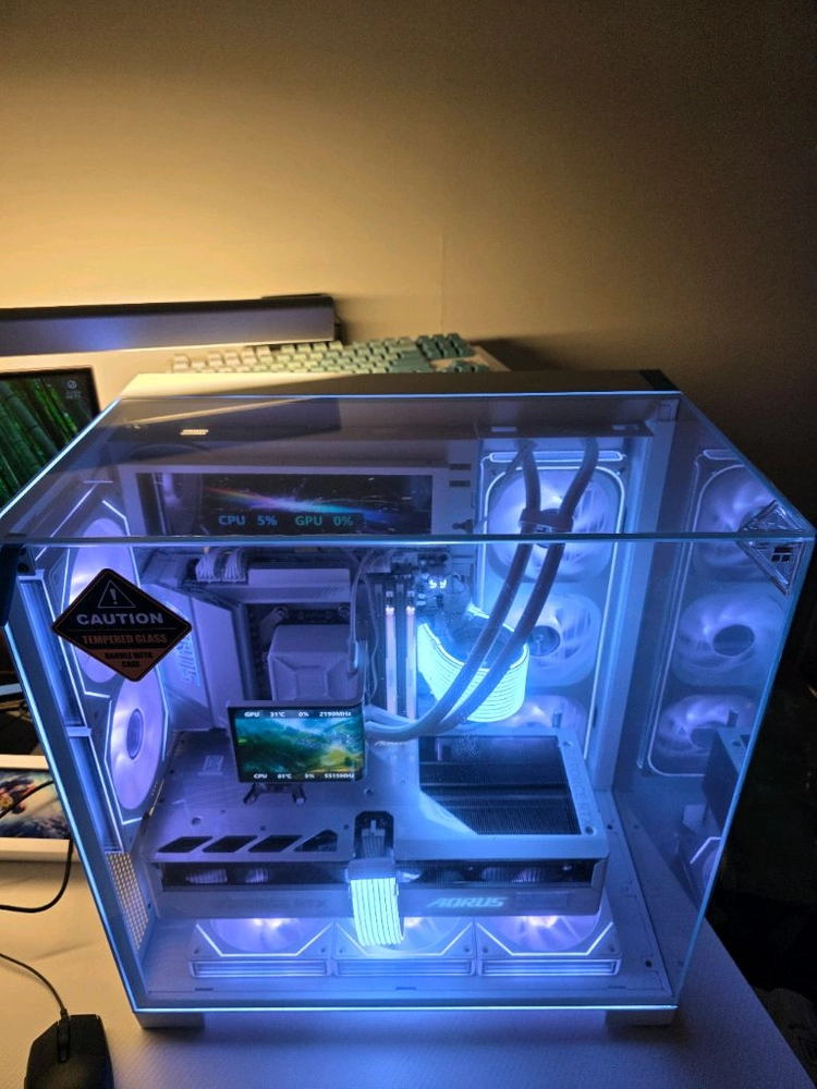 라이젠9 9950X3D RTX5090 최고사양 화이트 어로스PC 이미지