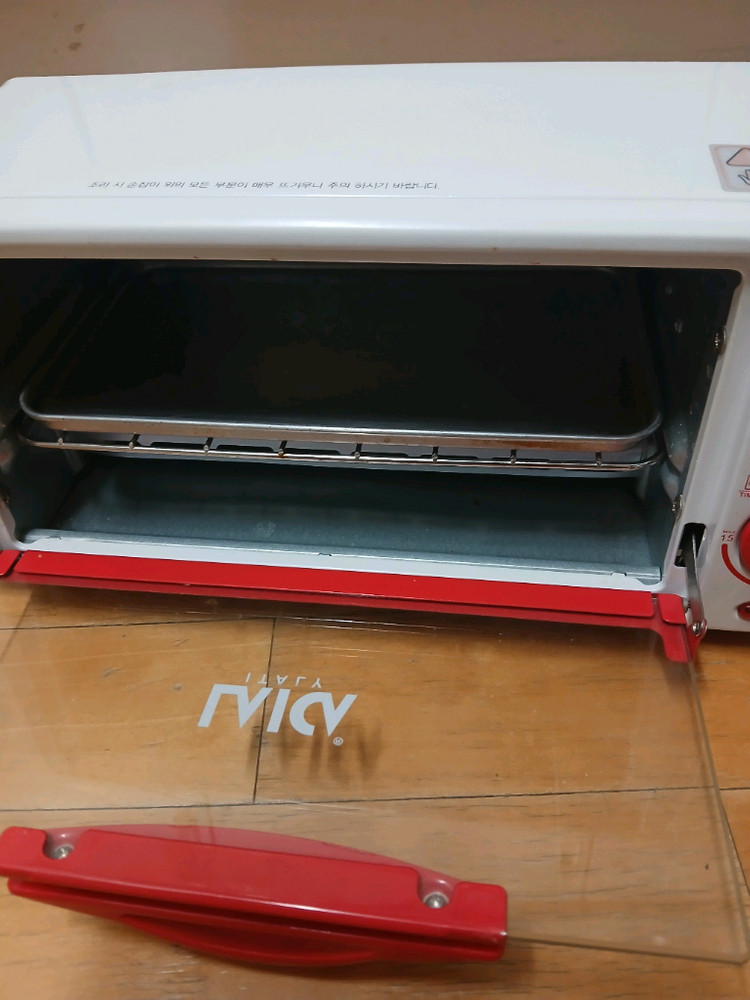 이태리 라이카 전기오븐 6L LAO-650W 이미지
