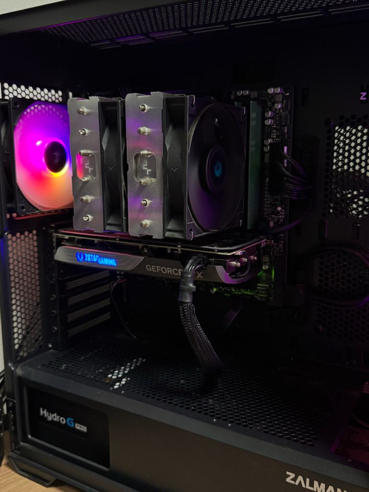 라이젠 7950X / DDR5 32gb / rtx4070 super 작업용 게이밍 컴퓨터 이미지
