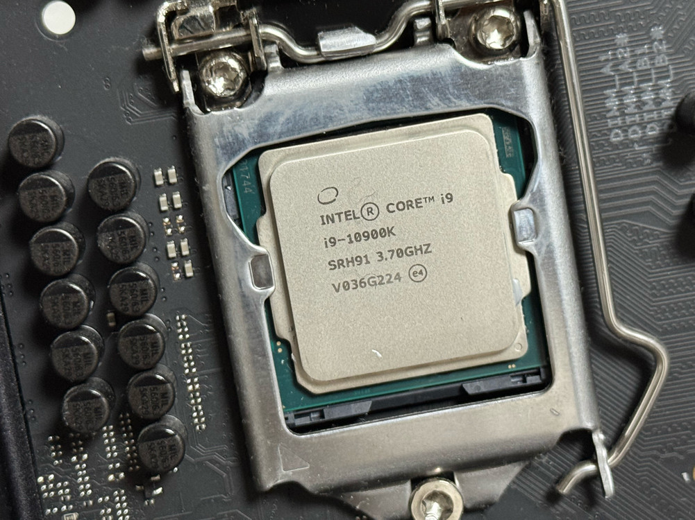 인텔 정품 i9-10900K , Asus ProArt Z490-creator 10GB 이미지