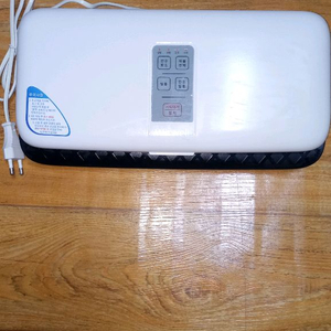 진공포장기 음식물비닐포장 위즈웰 스마트 진공포장기 WH6010W 이미지