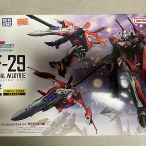 HG YF-29?듀란달 발키리 사오토메 알토기 판매합니다. 이미지