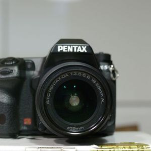 DSLR 카메라 pentax k5\u0026 18-55mm렌즈팝니다
