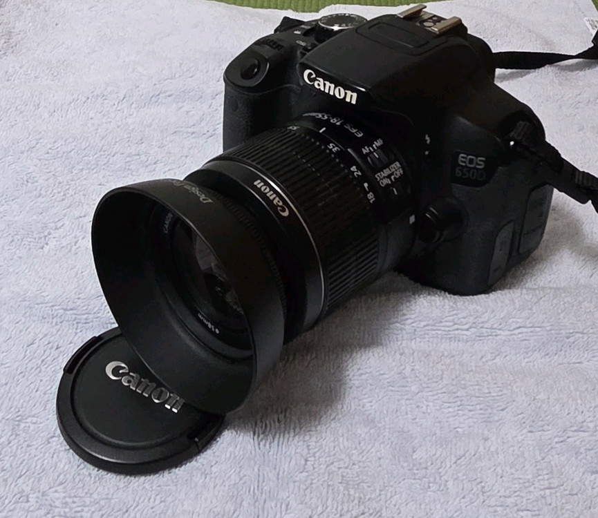 캐논 EOS 650D DSLR 카메라 와 18-55 렌즈 팝니다. 이미지