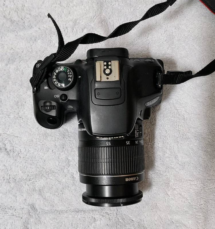 캐논 EOS 650D DSLR 카메라 와 18-55 렌즈 팝니다. 이미지