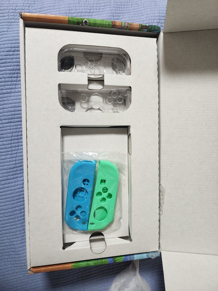 닌텐도 스위치 동물의 숲 에디션 및 게임칩 이미지