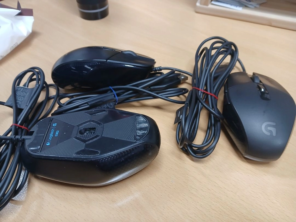 로지텍 g302 핫스왑 마우스 판매 이미지