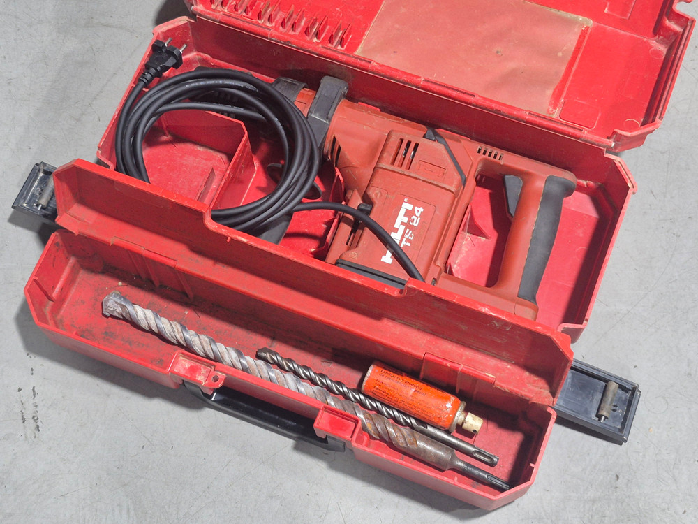 힐티 로타리 함마드릴 (HILTI/ TE 24) 해머드릴 중고 팝니다 이미지