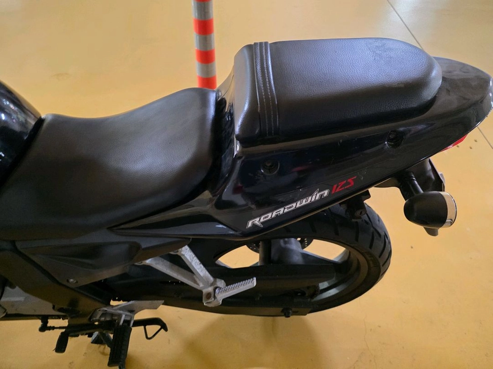 대림 오토바이 125cc 판매 이미지