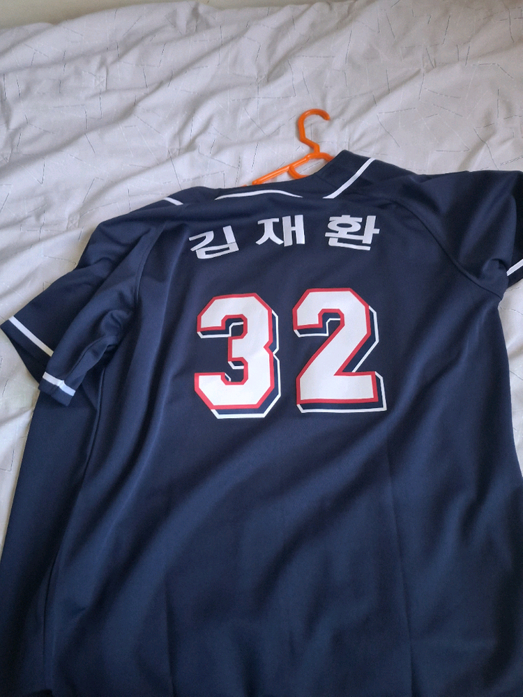 김재환 마킹 유니폼 이미지