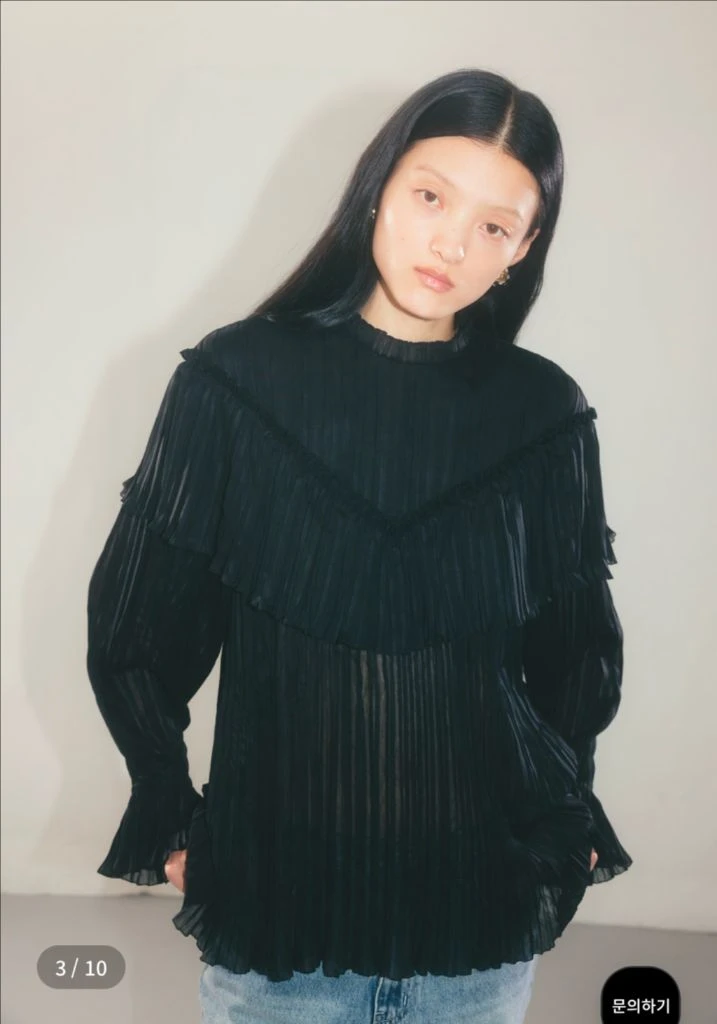 오르 플리츠 러플블라우스 블랙 s 새상품 orr 도도컬렉션 블랙블라우스 쉬폰블라우스 이미지