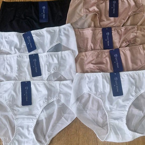 루시헨느 햄튼 여성팬티8종(95)새제품.일괄8000원입니다 이미지