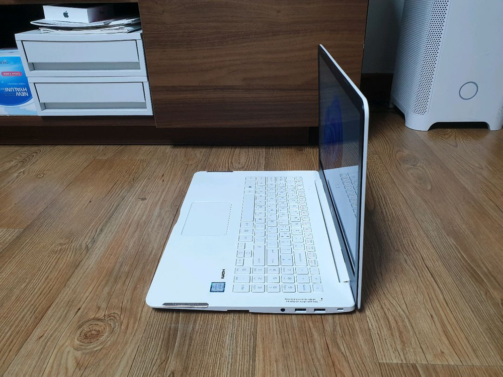 LG 노트북 15인치 (대용량 저장장치) 628g 8g 이미지