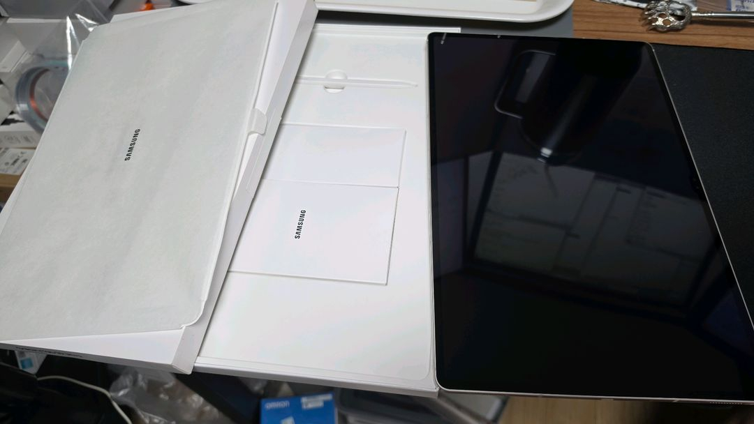 (기스없는 S급) 갤럭시탭 S9 울트라 256GB wifi 모델 판매합니다. 이미지