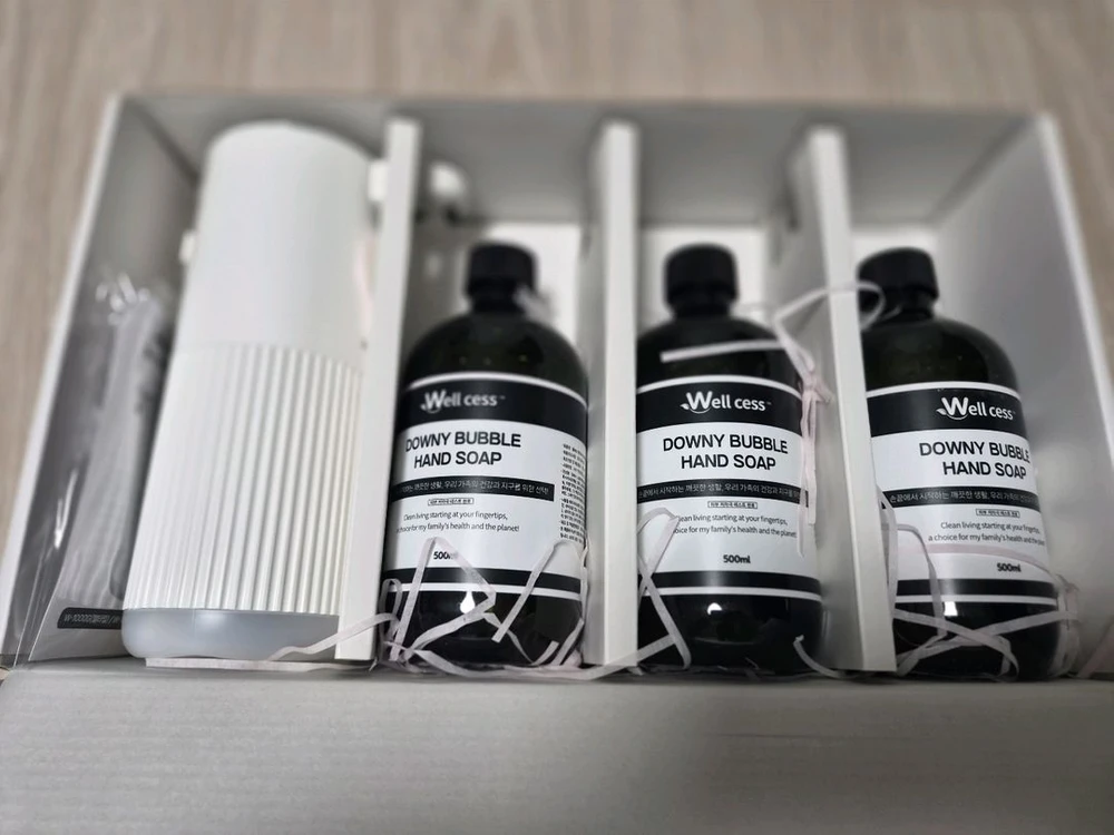 (미개봉)웰세스 WG-1000B 버블 손세정제 자동 디스펜서 1개 + 버블 핸드워시 리필 3개 (500ml) 이미지