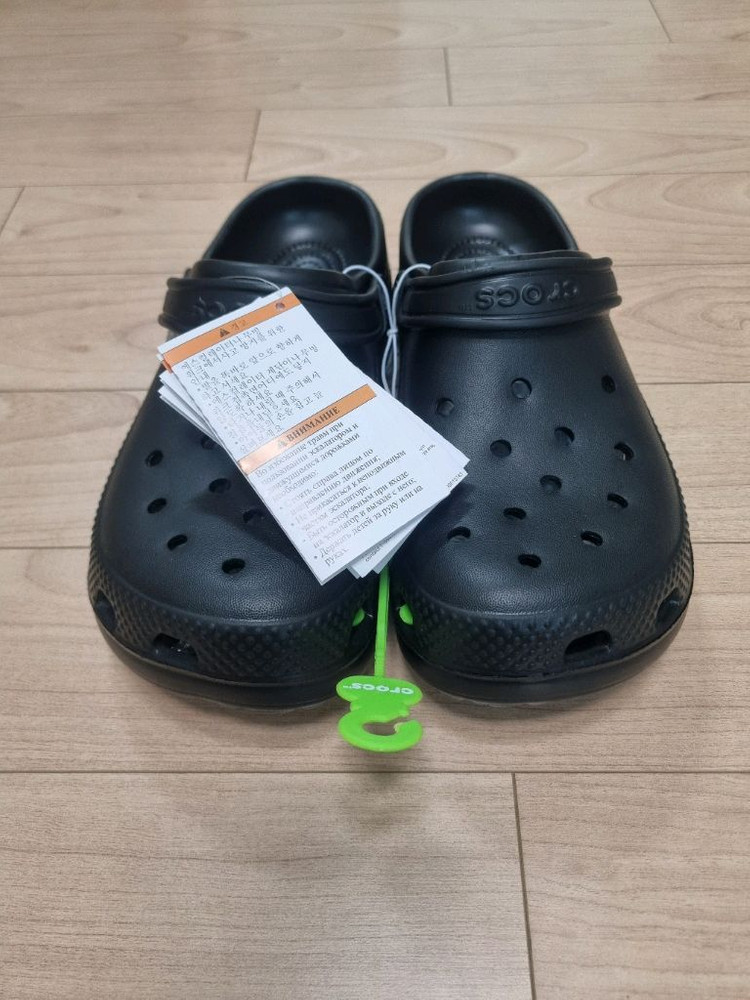크록스 클로그 블랙 250 새제품 이미지