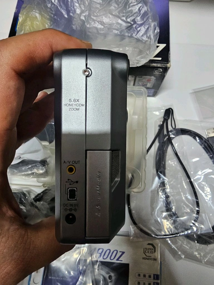 [새거][풀박]후지 파인픽스 4800Z (올드디카) FUJI FinePix 4800Z 이미지