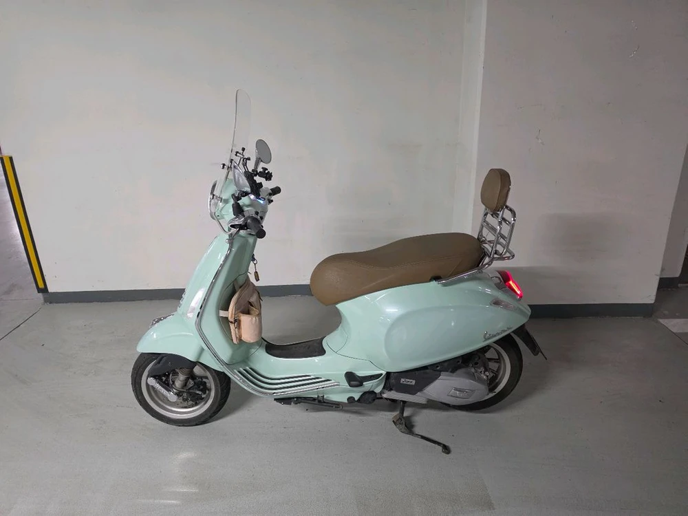 2021년식 베스파 프리마베라 민트 이미지