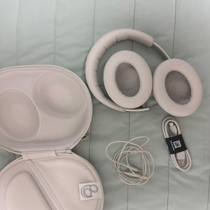 Bose QC 울트라 1세대 화이트 스모크 이미지