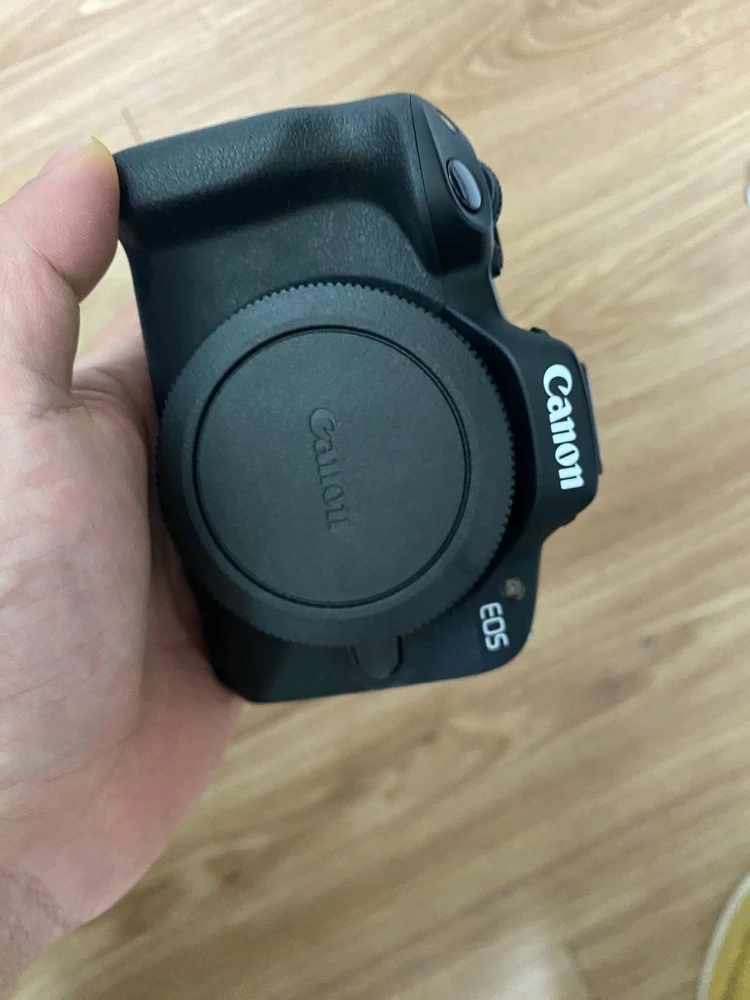 캐논 EOS R50 번들킷 (RF-S 18-45mm) + 캐논 RF 50mm F1.8 STM 이미지