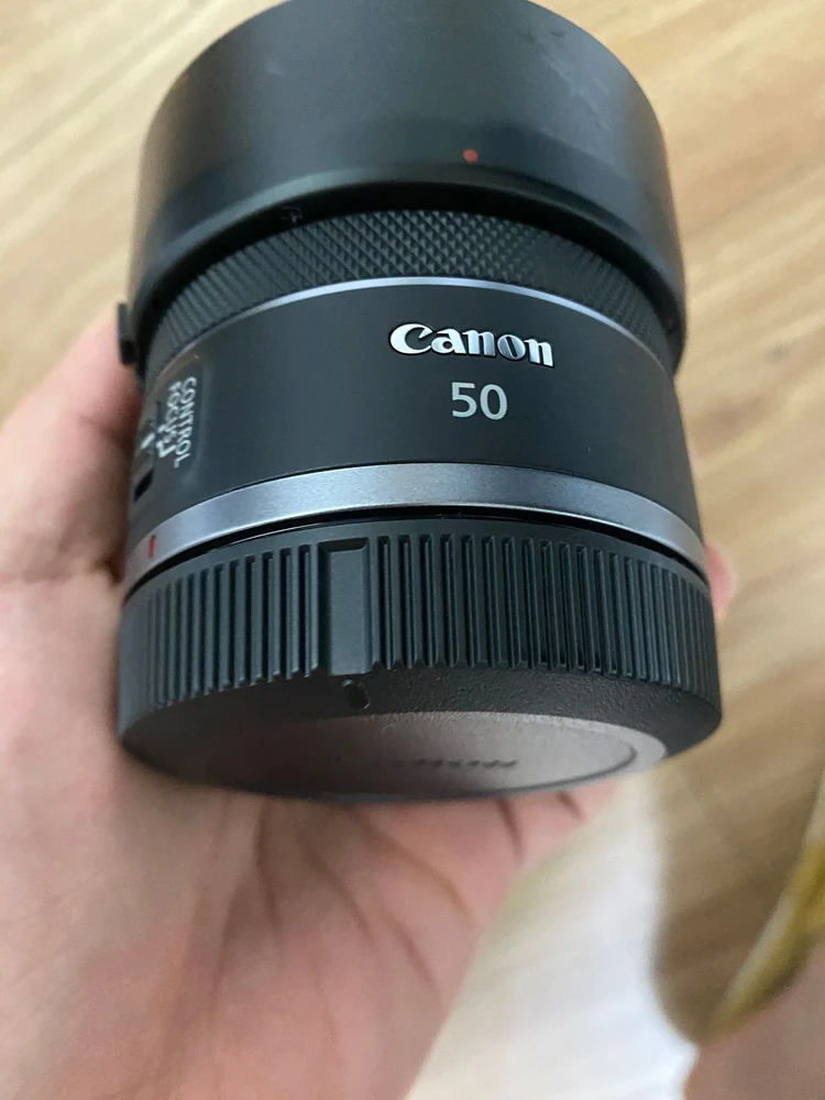 캐논 EOS R50 번들킷 (RF-S 18-45mm) + 캐논 RF 50mm F1.8 STM 이미지