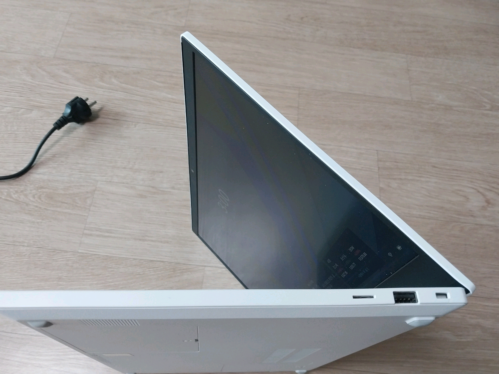 삼성노트북셀러론 16GB 256GB 15.6 정품인증 이미지