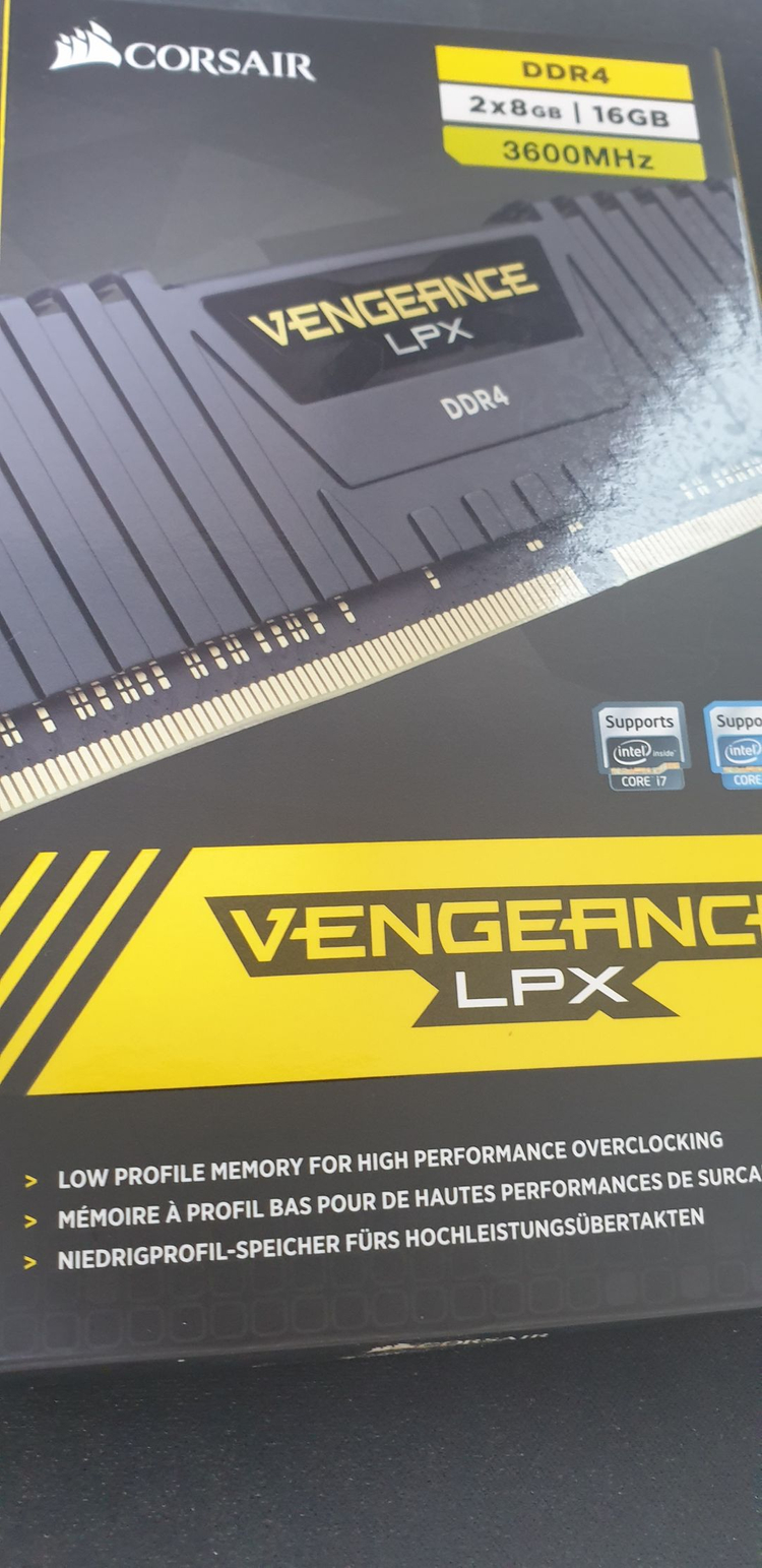 amd 5600 + msi b550m pro vdh wifi +1070ti불칸, 커세어 벤전스 lpx ddr4 이미지