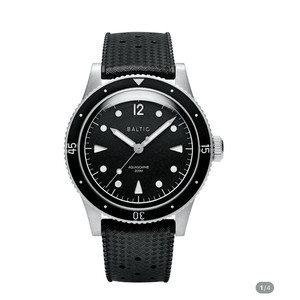 발틱 아쿠아스카프 블랙실버 39mm 삽니다 이미지