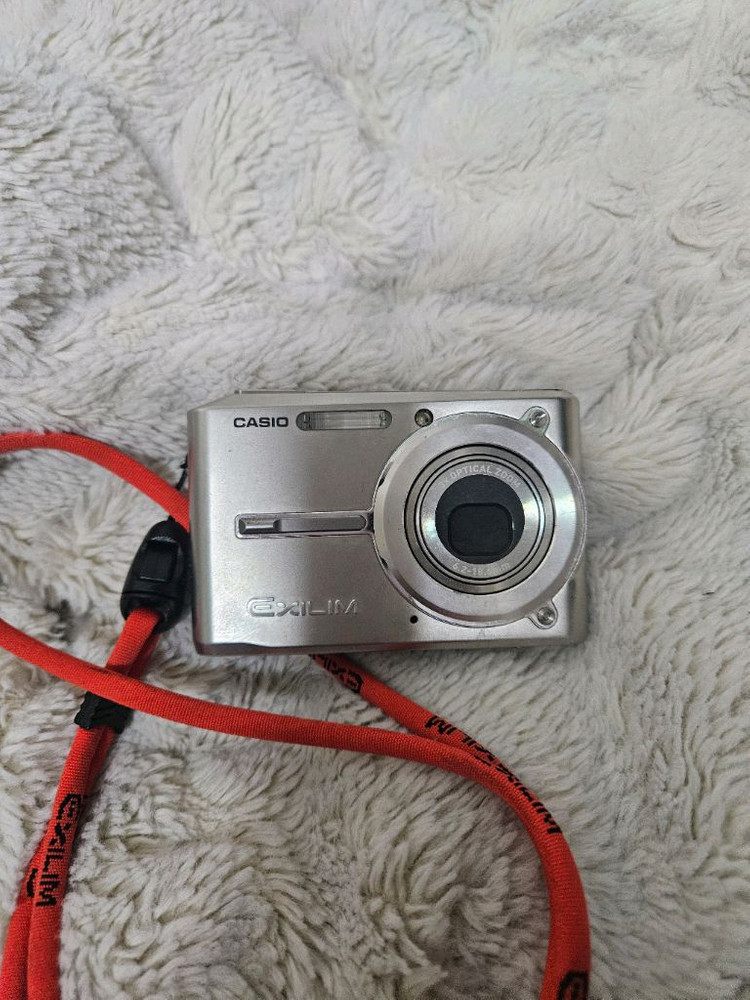 카시오 EXILIM EX-S600 레트로 디카 빈티지 카메라 이미지