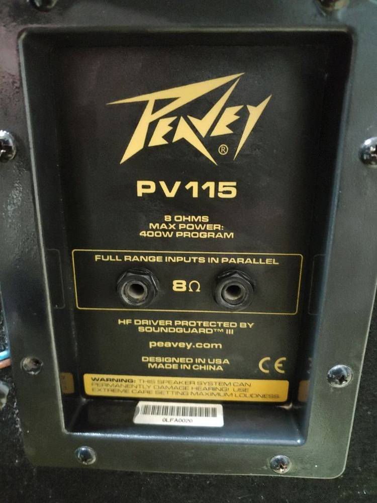 peavey 피베이스피커 pv115 1조(2개) 판매합니다. 이미지