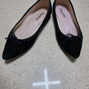 레페토 스웨이드 슈즈 이미지