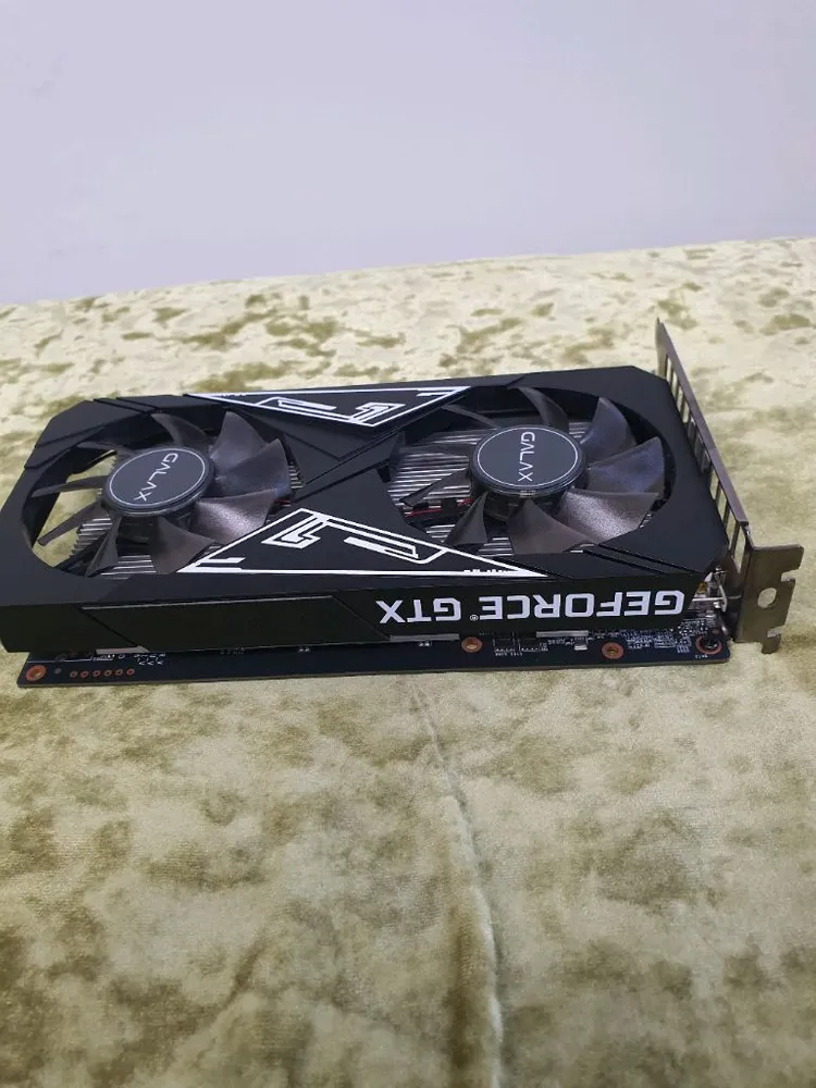 그래픽카드갤럭시GTX 1650 4g 그래픽카드 아주깨끗한제품 이미지