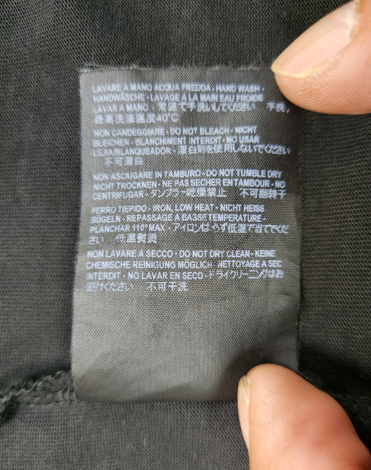 [파격가 남여공용] 발렌시아가 반팔 티셔츠 S 루이비통 구찌 펜디 프라다 에르메스 디올 버버리 톰브라운 몽클레어 이미지