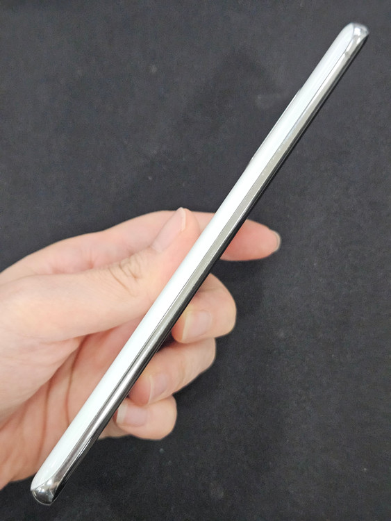 갤럭시 S20플러스 256GB 이미지