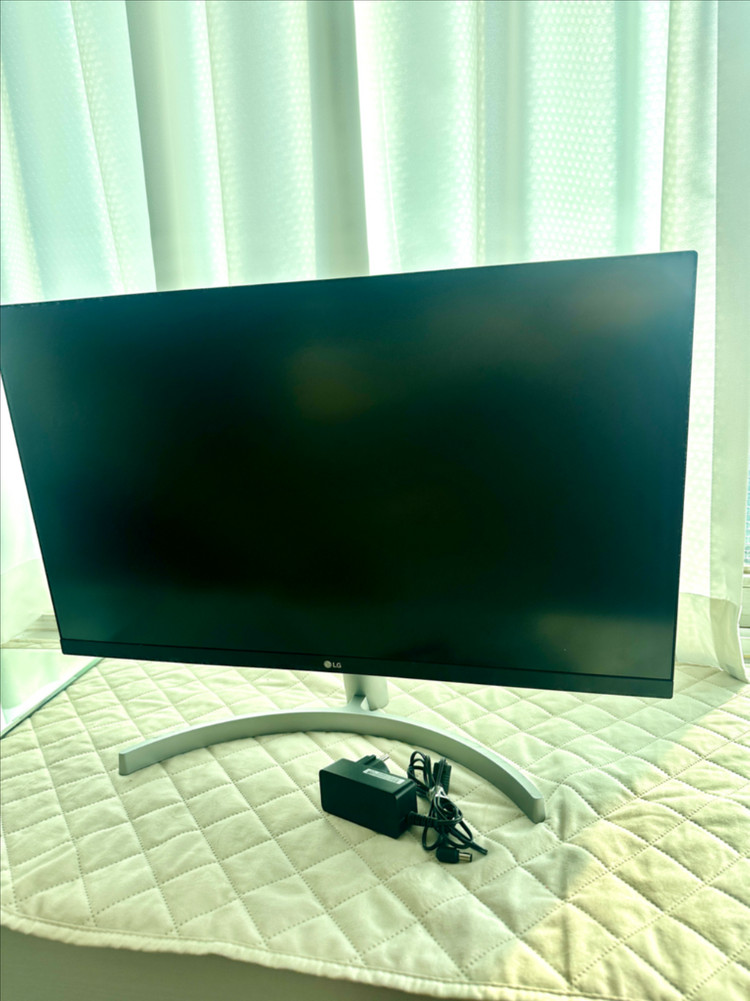 LG 27MK600M 27인치 FHD ips 모니터 팝니다. 이미지