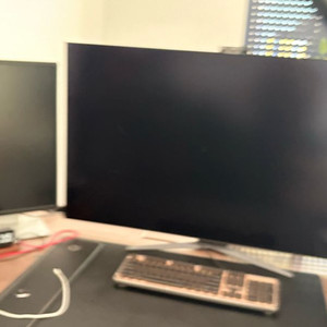 게이밍모니터LG 울트라기어 OLED 이미지